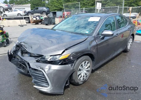 2022 Toyota Camry Le Hybrid from USA, damaged, VIN 4T1C31AK9NU576160